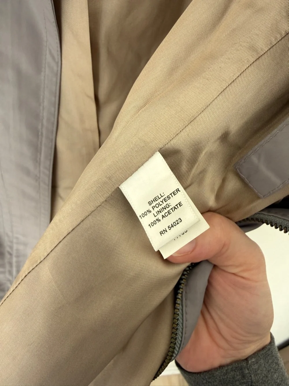 Vintage Banana Republic Light Gray 3/4 Sleeve Funnelneck Zip Raincoat - Small